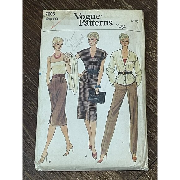 Vogue Patterns 7606 Vintage Misses Top Skirt Pants & Camisole Size 10 Uncut - Picture 1 of 4